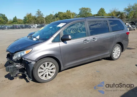 2015 Toyota Sienna Xle 7 Passenger из США, поврежденный, VIN 5TDDK3DCXFS105328
